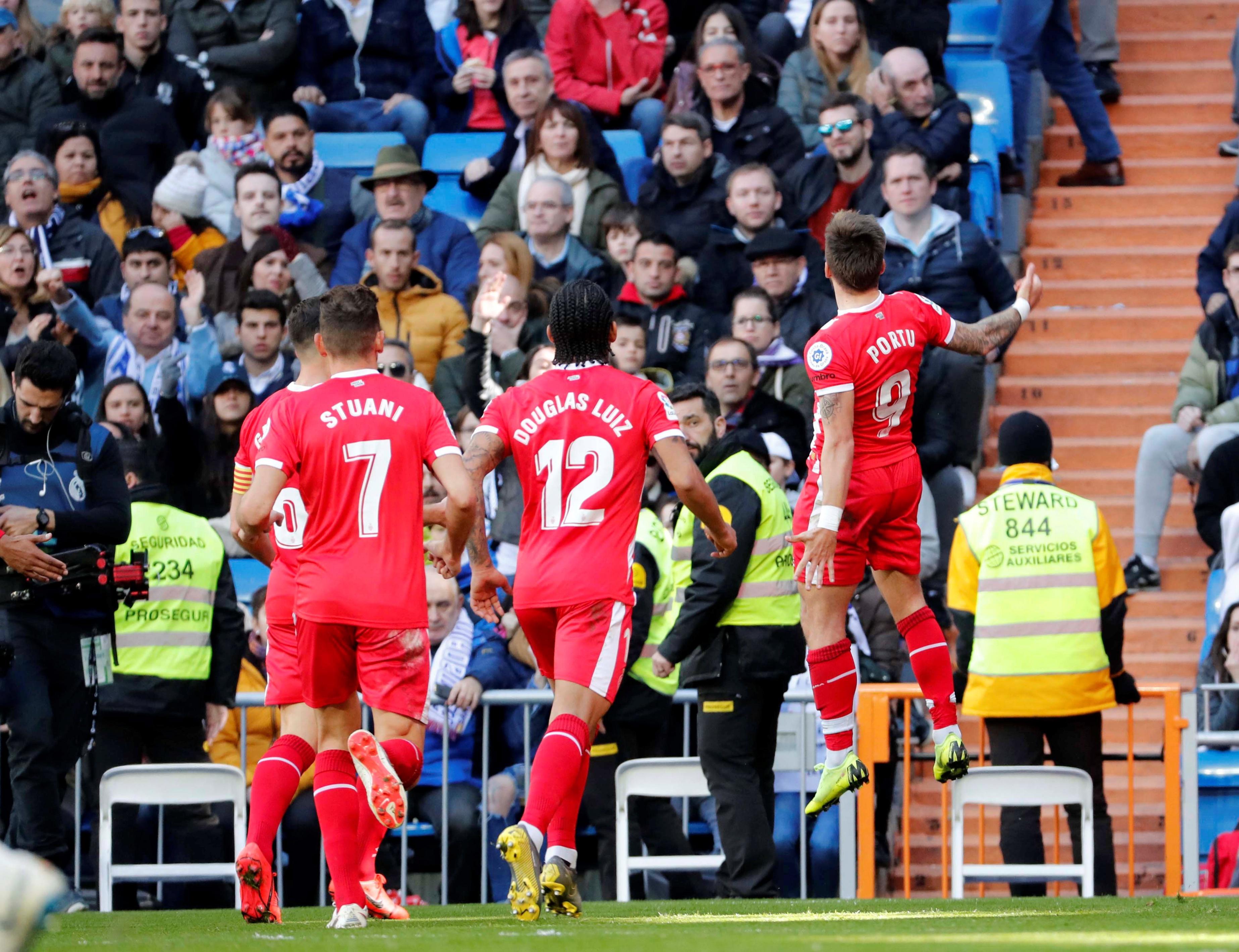 划和审视自 划和审视自